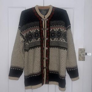 Squaw Valley 100% Wool Sweater Small